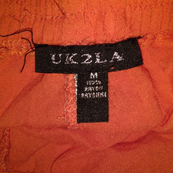 Uk2la orange shorts with lace trimmings - Picture 8 of 8